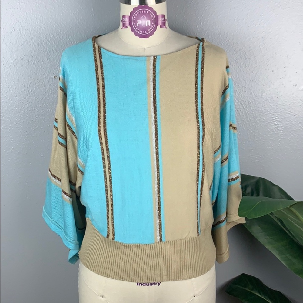 Women’s Knit Poncho Size Small